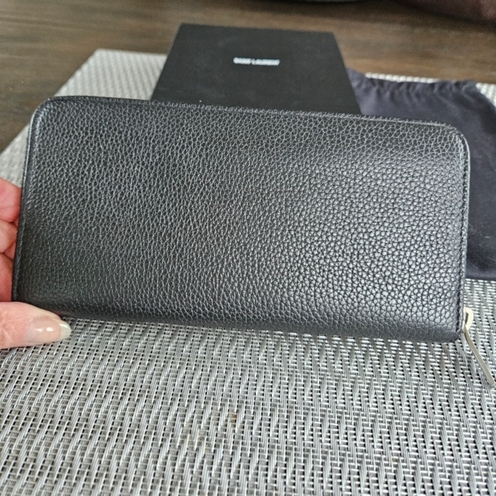 EUC YSL All Inclusive Grain De Poudre Zip Around Wallet - Picture 3 of 14